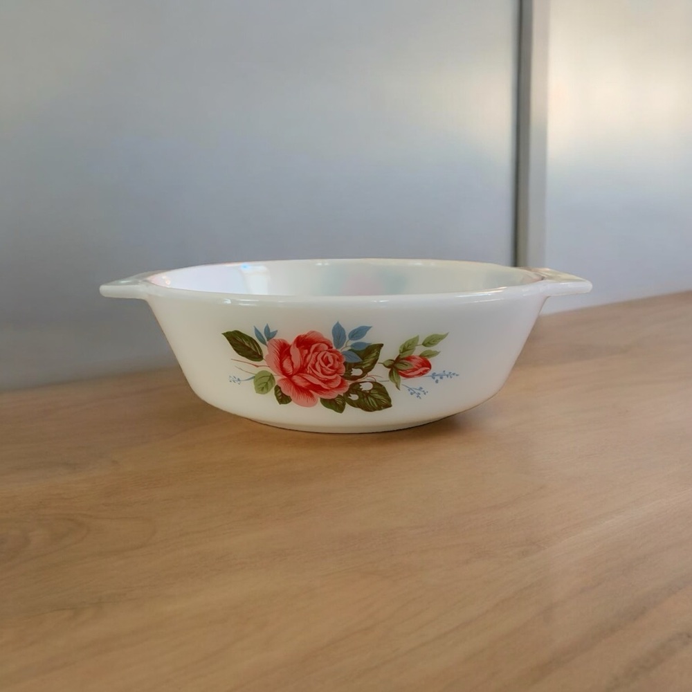 Vintage JAJ Pyrex Casserole Dish Cottage Red Rose 513 White Milk Glass No Lid